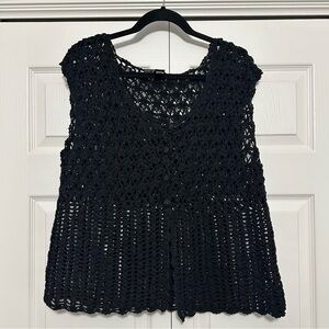 Cable & Gauge Woman Lightweight Crochet Knit Sweater Vest Top Size 1X Black VGUC